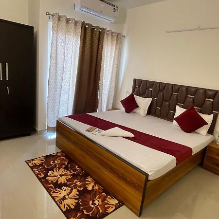 Alankrita Homes 勒克瑙 外观 照片